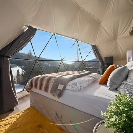 Glamping Spindl One&only Luxe tent
