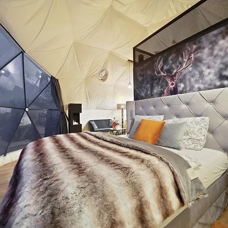 Luxury tent Glamping Spindl One&only Spindleruv Mlyn