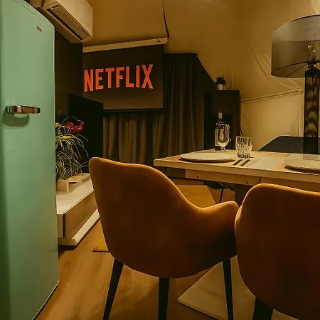 Luxe tent Glamping Spindl One&only Špindlerŭv Mlýn